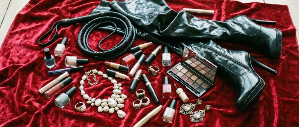 How to Style Your Latex Dominatrix Outfit? The Ultimate 2026 Beginner's Guide